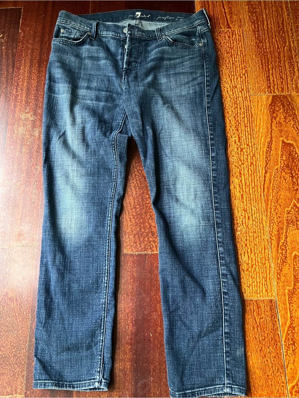 7 For All Mankind Skinny Jeans in Indigo Blue Wash